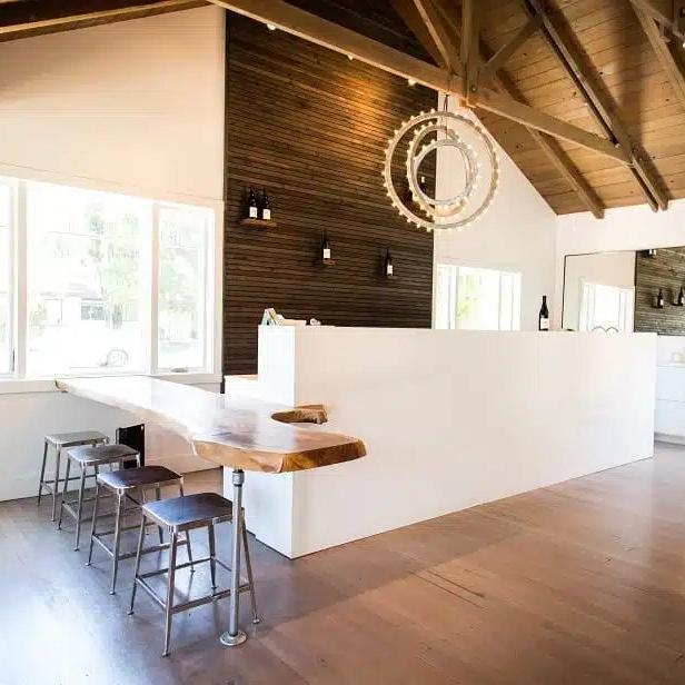 SAMsARA Tasting Room